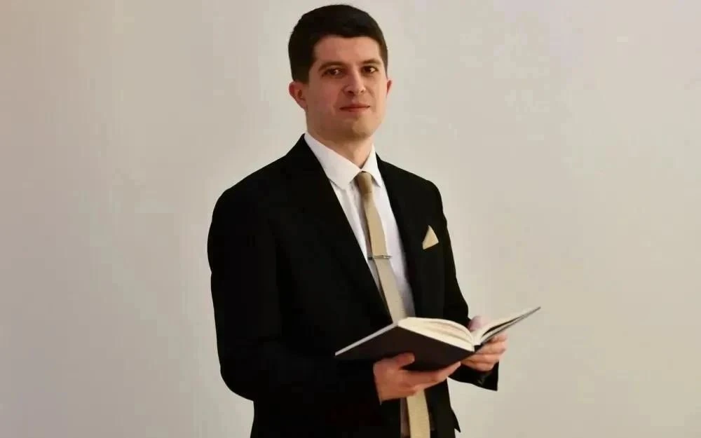 павел петренко учитель года