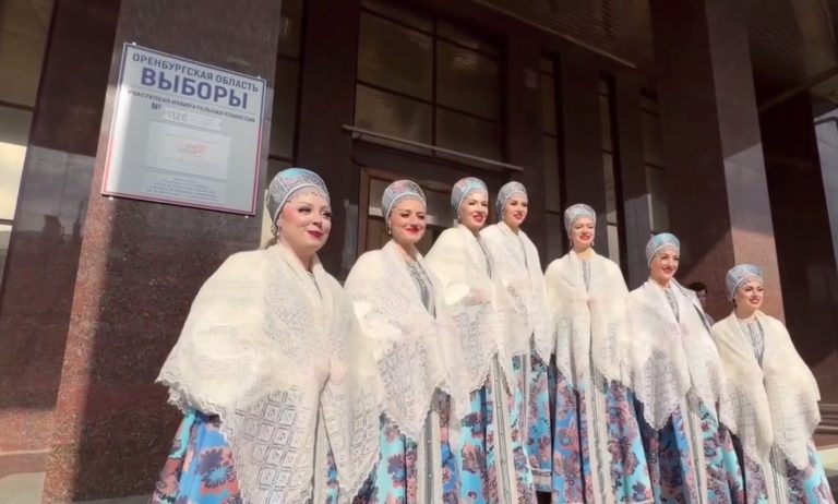 хор выборы