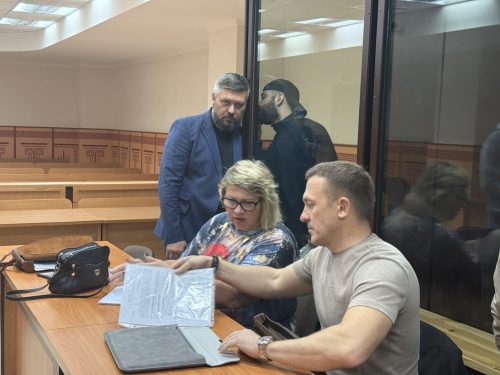 суд дело братьев Макаровых отель «Хилтон»